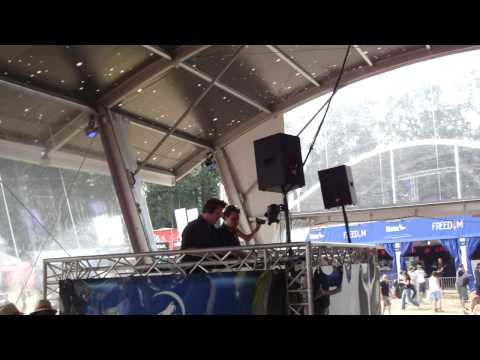 Mr. Rox & Mr. Sim-On @ TOUCH THE AIR Open Air, Wohlen (AG), (25.06.2011).MP4