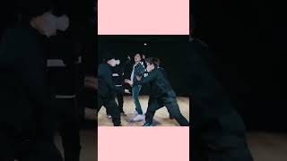 Download lagu iKON's Junhoe's voice is a MUST hear mp3