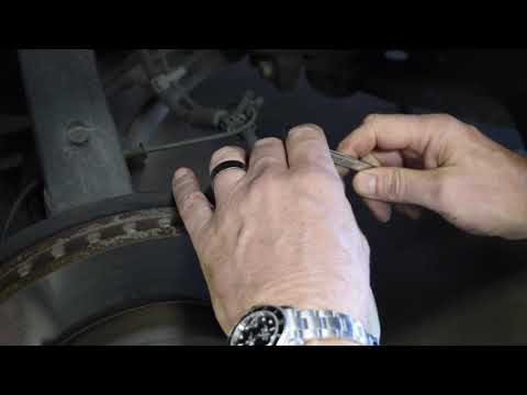 Jeep Grand Cherokee Custom Caliper Cover Installation