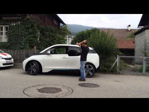 BMW i3 - Parcare asistata cu Vali Porcisteanu