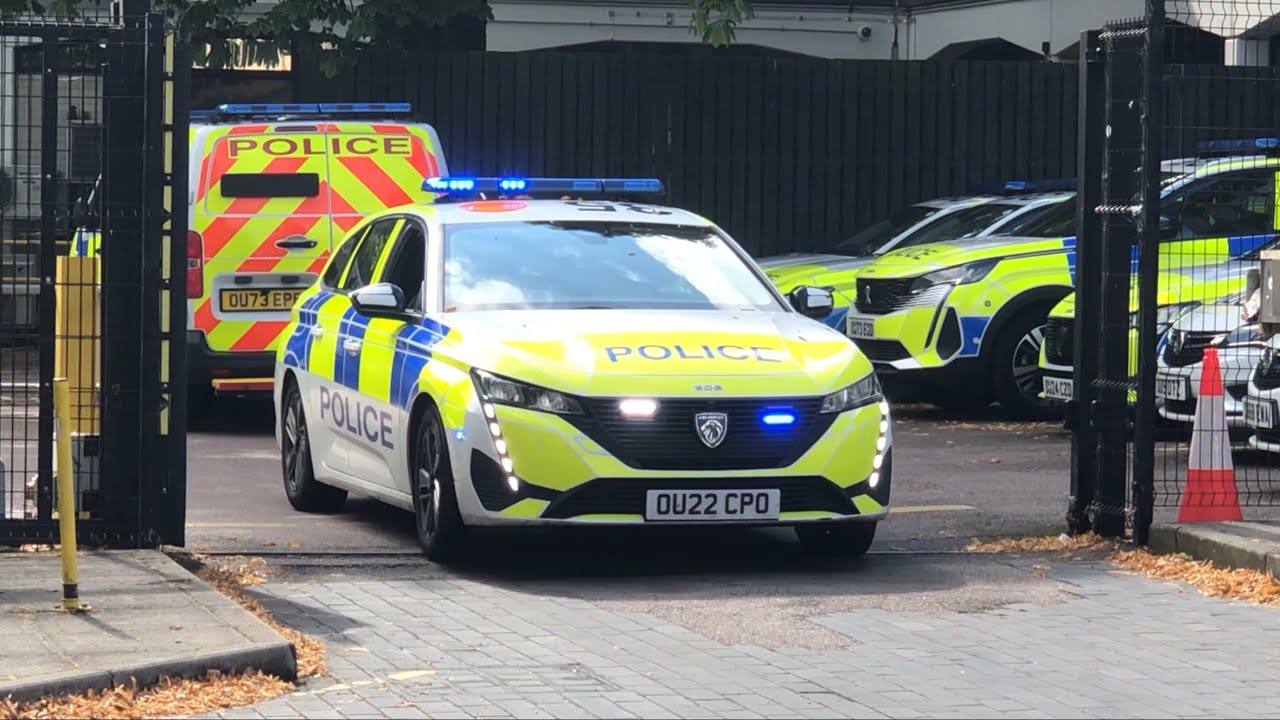 IRV Pegueot 308 Blue Light Demo | Parkside Police Station | Cambridge