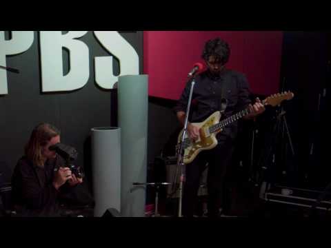 La Bastard 'Round and Round' Studio 5 Live