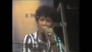 Download lagu Lefthanded-lagenda cinta mp3 Download lagu Lefthanded-lagenda cinta mp3