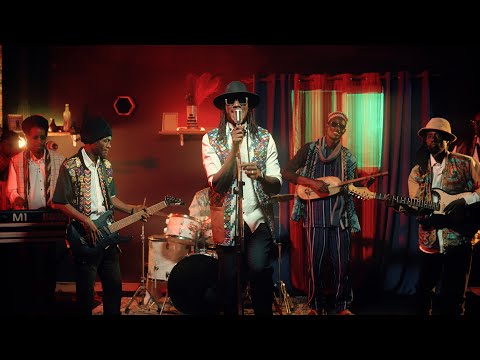 Mao Sidibe   Jub Jubal Jubanti (clip officiel)