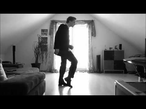 JustSomeMotion (JSM) Caravan Palace