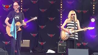 Mama&#39;s Pride 2021: Carol en Peter (Bettie Serveert)