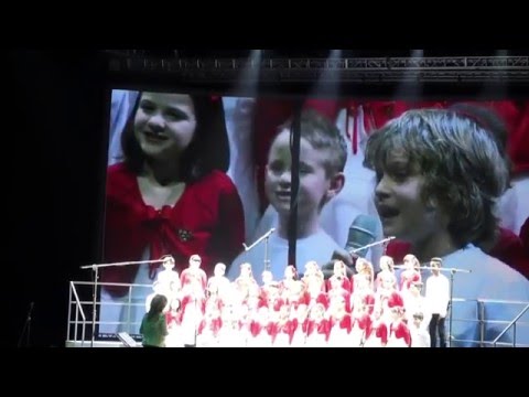 Zombie vegetariano - Piccolo coro a Shanghai, Cina 2016