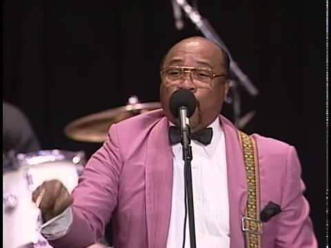 The Sensational Nightingales - I Can't Even Walk Without You Holding My Hand