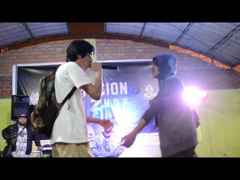 WILLS vs CRAZY -1ronda- Festival Estación Hip Hop II