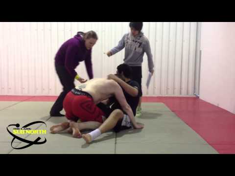 1 u95kgs Novice  Match 1 - Joe Butler (The Pound) vs. Alexander Guerriero (Salford MMA).MOV