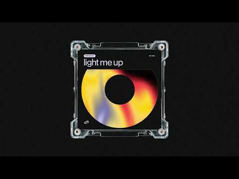 Voke - Light Me Up