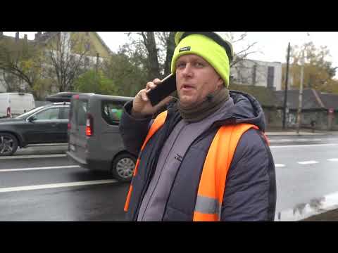 Kalvarijų ir Žalgirio gatvių sankryža. „Kamitra“ ir „Grinda“ keičia šaligatvius. 2025-10-24