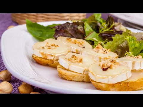 Recette : Tartines aux fromages, lardon au four