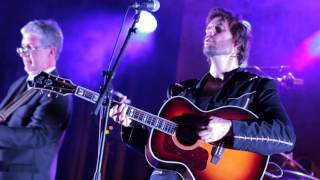 Moot Davis - Black & White Picture