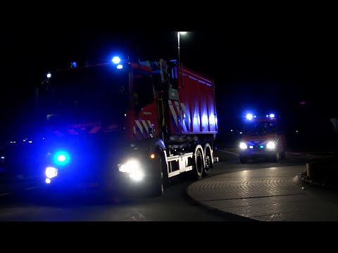 P1, Brandweer Nunspeet [HA 06-1681 & PM 06-1664] & OvD 06-9991 naar grote brand Oostendorp Elburg