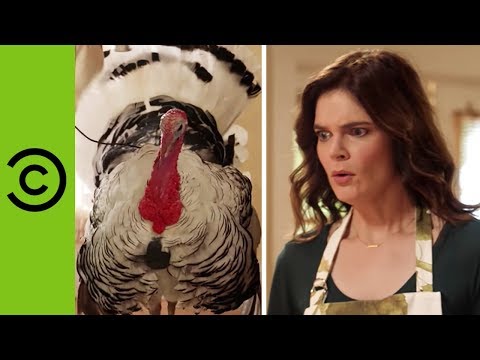Bringing A Live Turkey Home For Thanksgiving | Life In Pieces