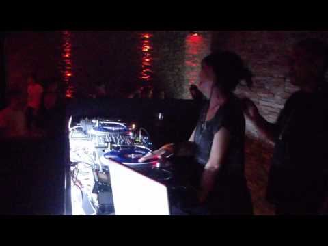 Francesca Lombardo @ Circoloco Ibiza DC10  10.09.12  (1)  Track id?