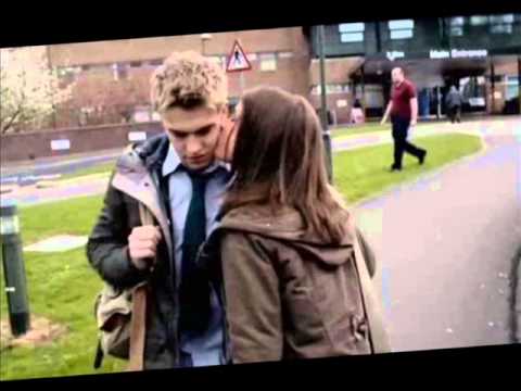 wolfblood familia lobo Maddy and Rhydian