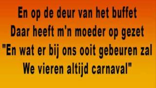 De Twee Pinten - Bij ons staat op de keukendeur