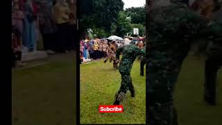 Download lagu TNI joget gedruk keren 😎 #kesenian #shorts #short #shortvideo #viral #jathilan #tni #gedruk #reel mp3