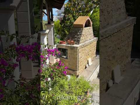 Suites Sun Residence, logement privé à Polihrono, Gr&egrave;ce - Video