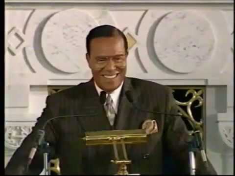 The Honorable Minister Louis Farrakhan Teaching on W.D.Fard & The Lessons