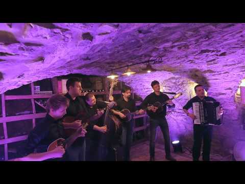 Tamburaši PARTYano - promo mix(Zvijezda tjera mjeseca, Fato mori dušmanke)