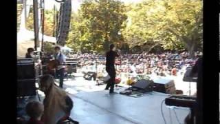 The Birdsongs - Pieces (Hold On) (Official Music Video)