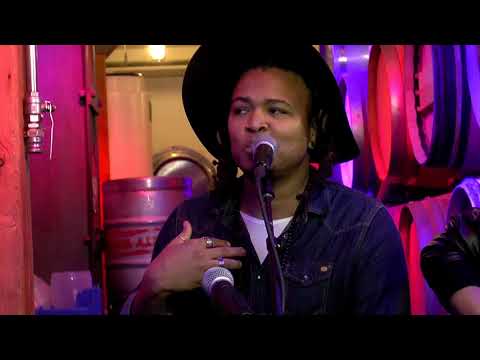 Parker Lane - Cellar Sessions - One on One (FULL PERFORMANCE)