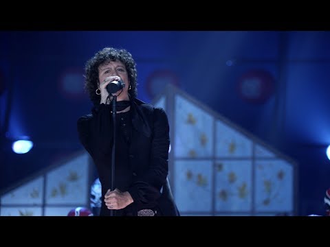 Video thumbnail for Avalancha (MTV Unplugged) [Live]