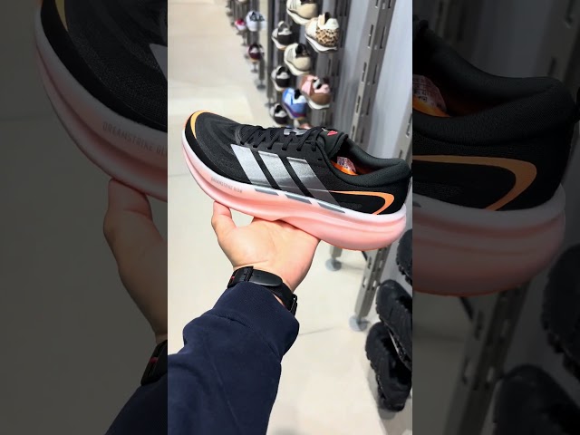 Vídeo relacionado con adidas Hombre Supernova Glide Running Shoes, Grey Two/Grey Three/Grey, 46 EU