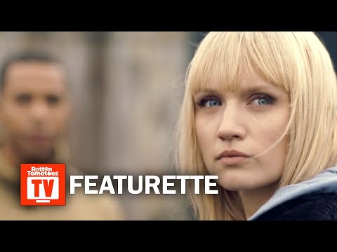 afbeelding HUMANS Season 3 Featurette | 'Meet Stanley, Anatole, Agnes, & Neil' | Rotten Tomatoes TV