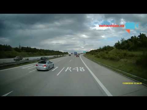 Nehoda 11.8.2016, dálnice D1, výjezd 311 u Bělotína