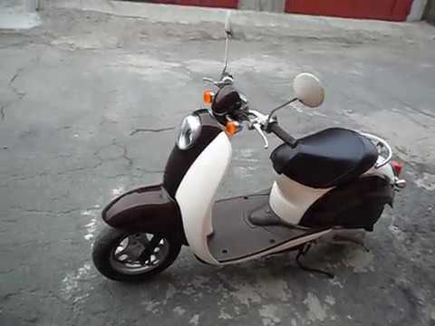 Превью видео о Продажа скутер Honda Honda 2009 года во Владивостоке.