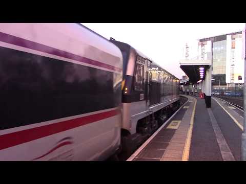 IE 201 Class loco 233 + Enterprise Train - Belfast Central 27/10/17