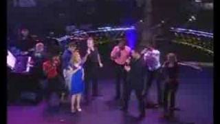 Cheyenne Jackson & Kerry Butler perform "Do Ya"