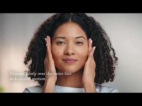 Absolute Silk Micro Essence-In-Lotion | Moisturiser | Skincare