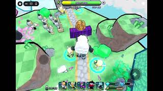 playing and explaining a game called voxel defenders #gameplay #gaming #fyp #roblox