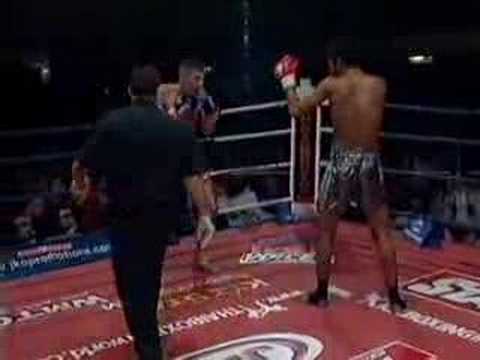 Thai Boxing - WMC World Title Fight 2003 - Round 5