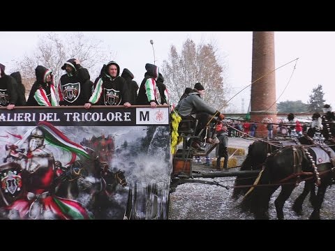 I Cavalieri del Tricolore carro da getto - Carnevale Ivrea 2016