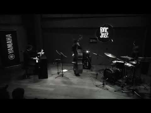 Andrei Petrache Trio - Forgive - Live at PureJazz Sessions