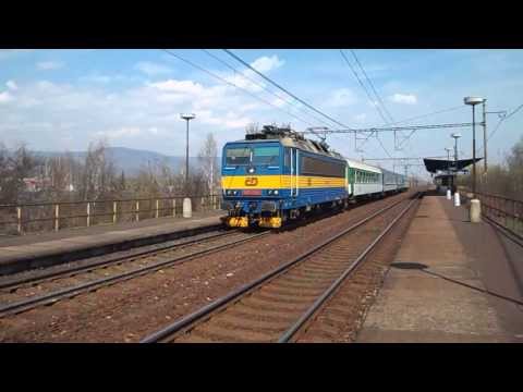 Odjezd vlaku R 610 Karlex (ČD 363.076, zpoždění 5 min) - Jirkov zastávka, 18. 4. 2013
