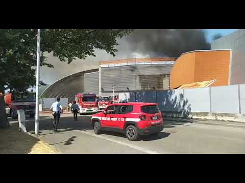 Incendio Centro Commerciale Ponte a Greve