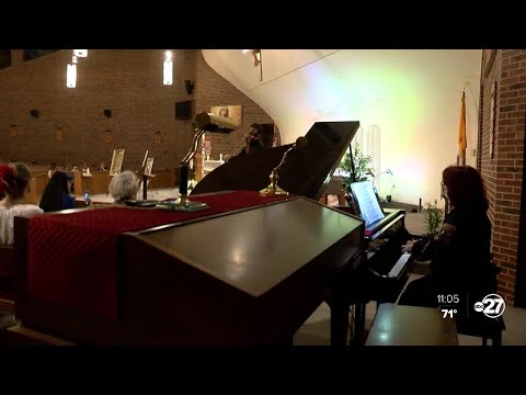 Blessed Sacrament Catholic Church hosts benefit concert for Ukraine