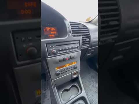 фото opel zafira a рестайлинг 0