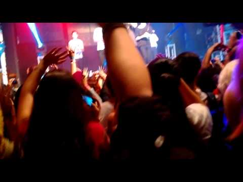 [150904] NU'EST in Brazil (São Paulo) - Hey, Love