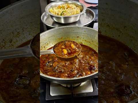 Karuveppilai Garlic Pepper Kuzhambu