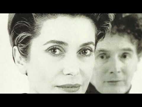 Malcolm McLaren & Catherine Deneuve - Paris Paris (1994)