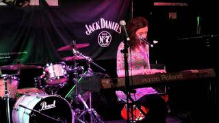 Rae Kelly - Render All Your Thoughts (Live at The Horn St Albans)