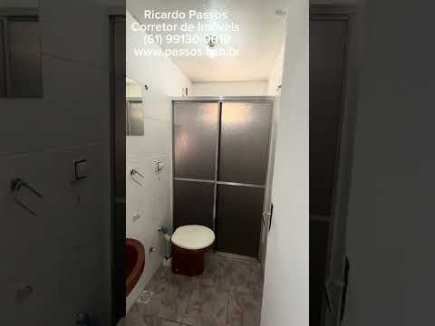 Casa com 2 Quartos, Garagem para 5 Carros e Quintal Grande no Itapoã
